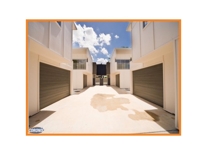 2 and 4/11 Lucy Street, Gaythorne QLD 4051