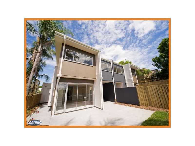 2 and 4/11 Lucy Street, Gaythorne QLD 4051