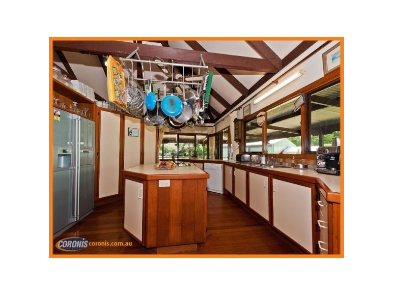 15 Gladrose Crescent, Wongawallan QLD 4210