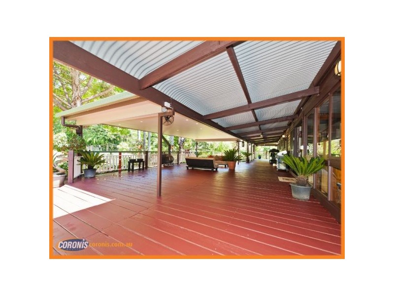 15 Gladrose Crescent, Wongawallan QLD 4210