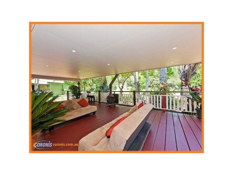 15 Gladrose Crescent, Wongawallan QLD 4210