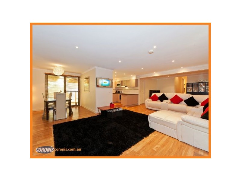 15 Gladrose Crescent, Wongawallan QLD 4210