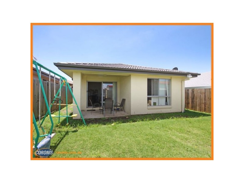 25 Diane Parade, Kallangur QLD 4503