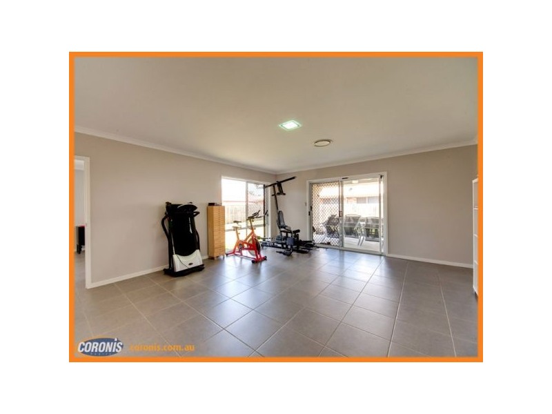 10 Hellcat Circuit, Bray Park QLD 4500