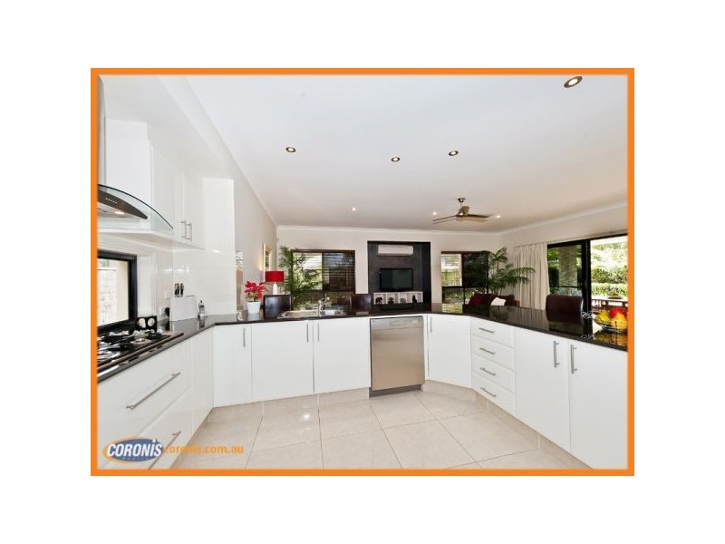 10 Kingtide Lane, Coomera Waters QLD 4209