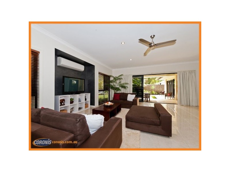 10 Kingtide Lane, Coomera Waters QLD 4209