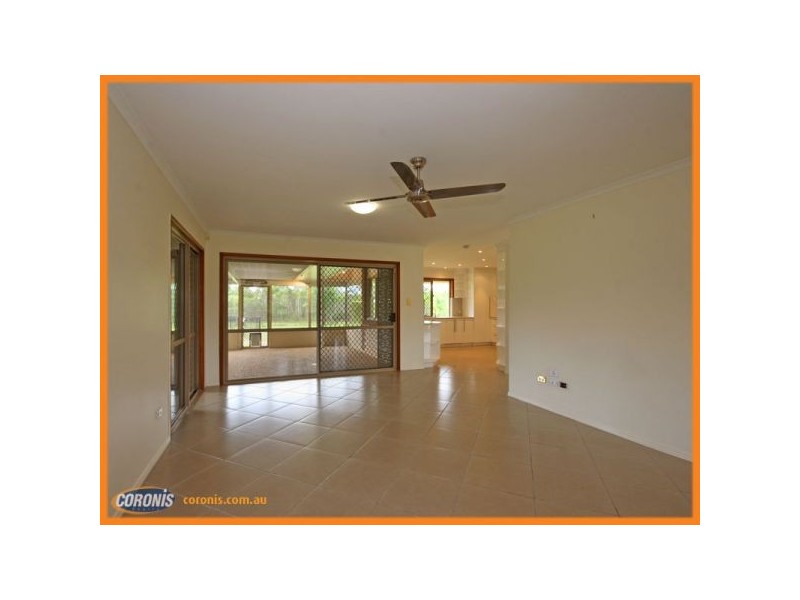 112 Morris Road, Elimbah QLD 4516