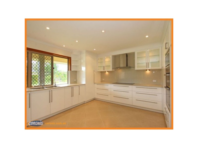 112 Morris Road, Elimbah QLD 4516