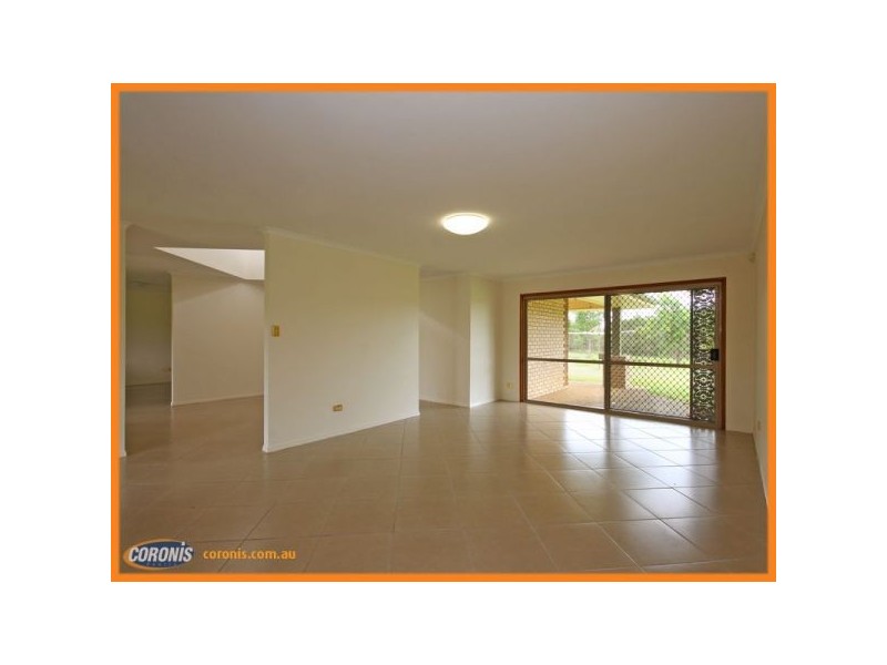 112 Morris Road, Elimbah QLD 4516