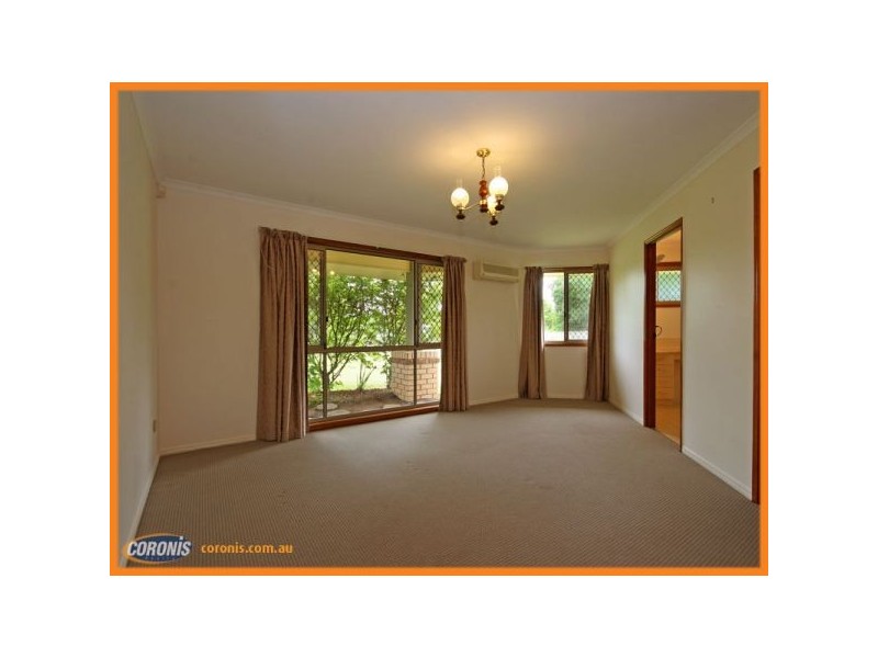 112 Morris Road, Elimbah QLD 4516