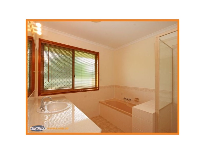 112 Morris Road, Elimbah QLD 4516
