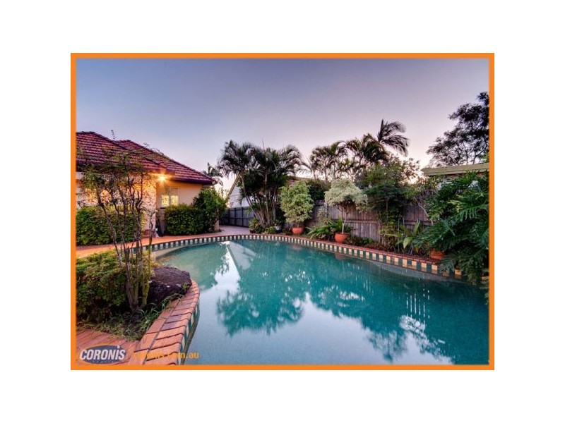 235 Rode Road, Wavell Heights QLD 4012