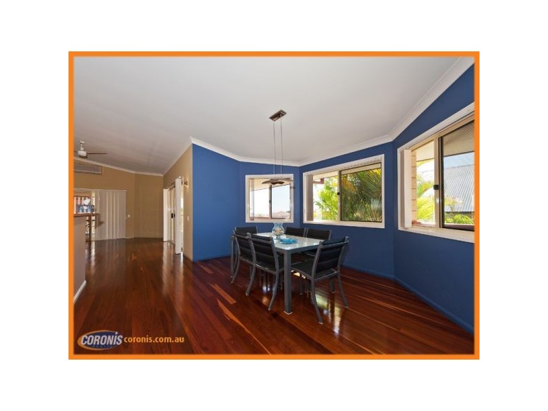 13 Marriott Way, Highland Park QLD 4211