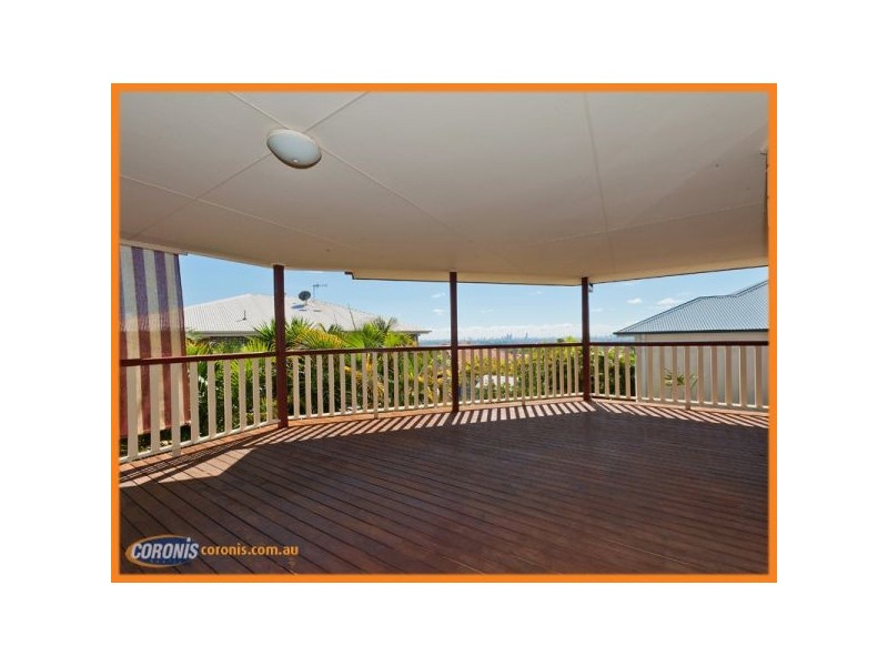 13 Marriott Way, Highland Park QLD 4211