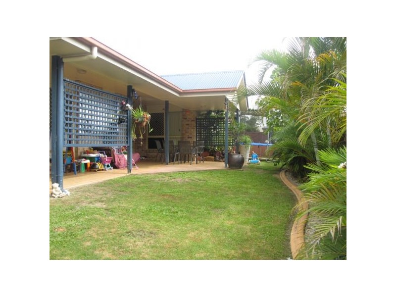 5 Maurice Avenue, Morayfield QLD 4506