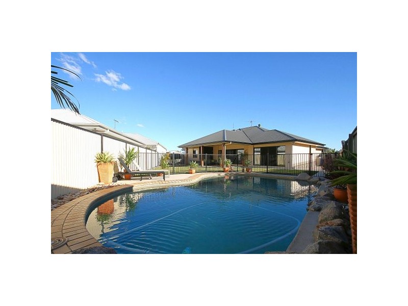 7 Lagoon Court, Murrumba Downs QLD 4503