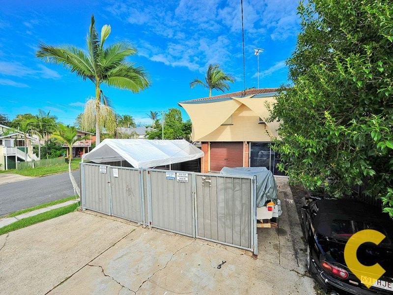 2 Chermside Street, Grange QLD 4051