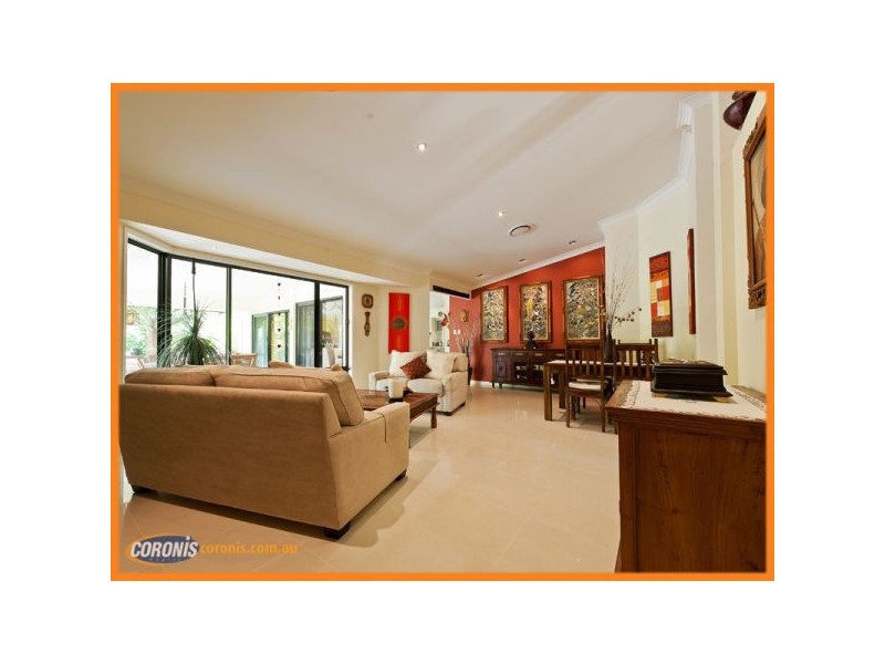 17 Rainbow Circuit, Coomera Waters QLD 4209