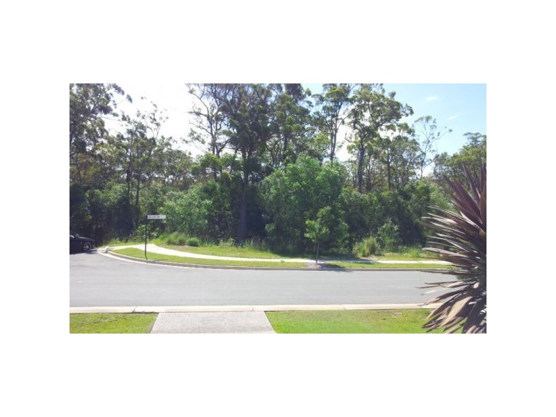 25 Azure Way, Coomera QLD 4209