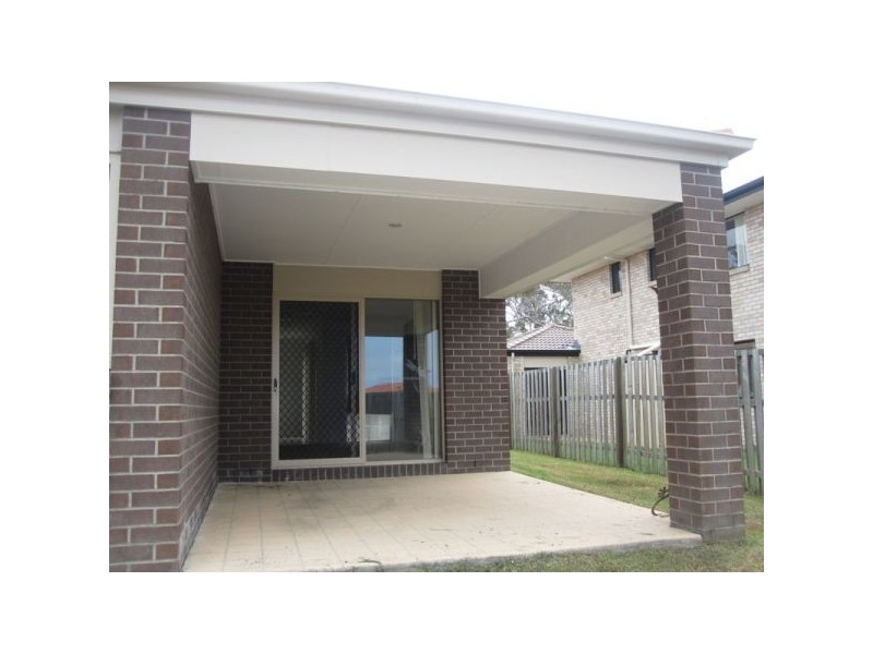 27 Eimeo Place, Sandstone Point QLD 4511