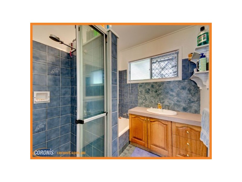 47 Yanderra Avenue, Arana Hills QLD 4054