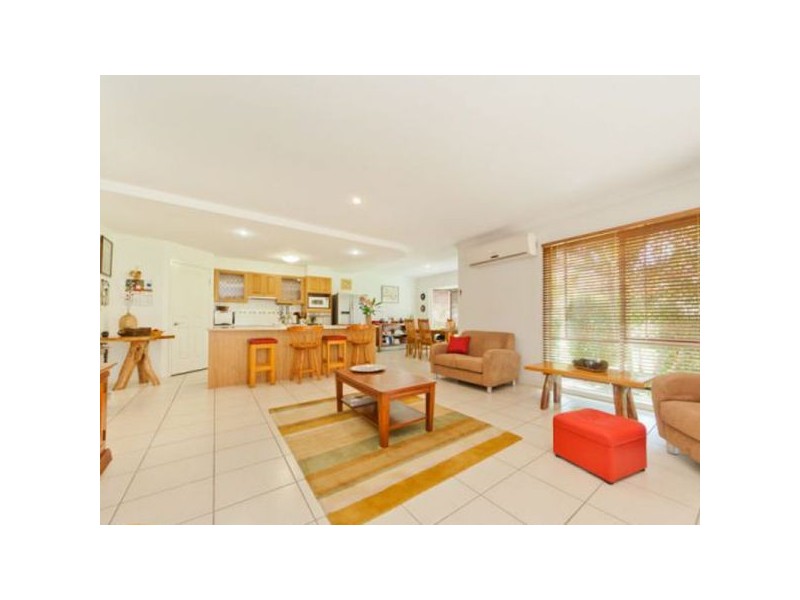 1 Three Ponds Place, Elimbah QLD 4516