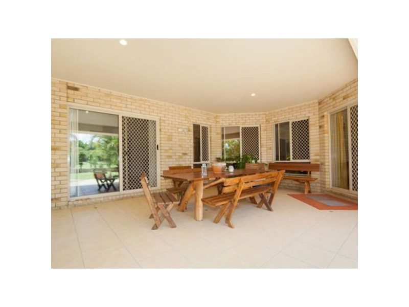 1 Three Ponds Place, Elimbah QLD 4516