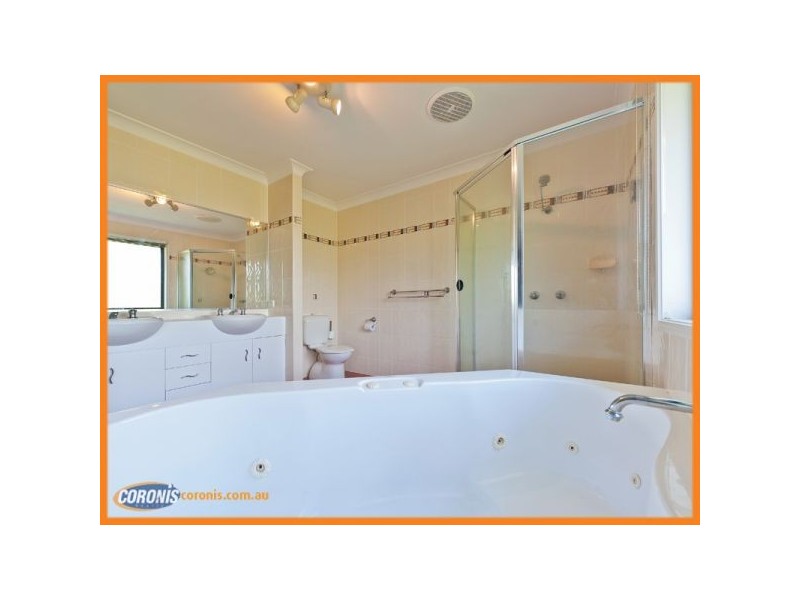 28 Forest Oak Drive, Upper Coomera QLD 4209