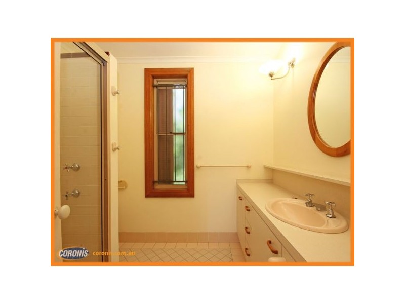 31 Alexandra Street, Sandgate QLD 4017