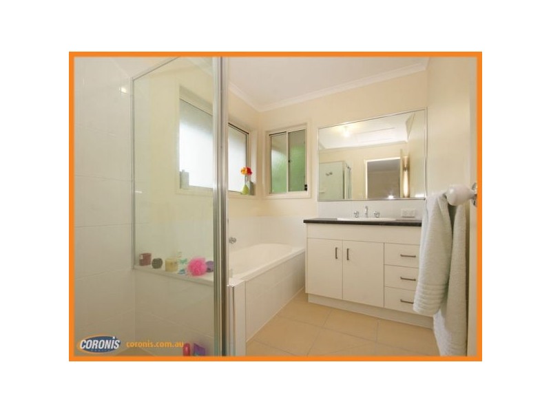 1237 Anzac Avenue, Kallangur QLD 4503