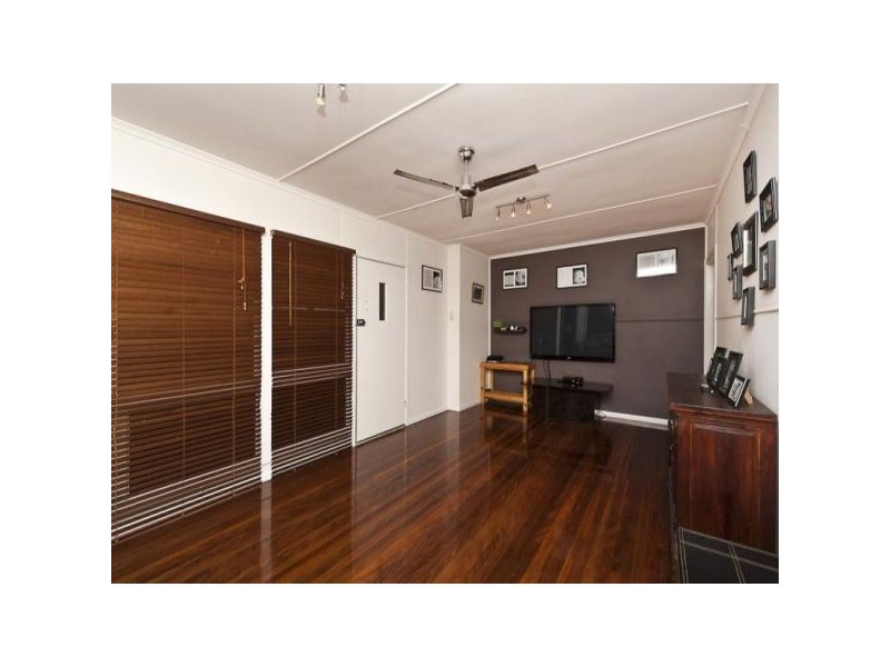 99 Kirby Road, Aspley QLD 4034