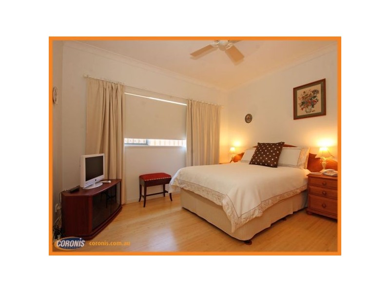92 Nicklaus Parade, North Lakes QLD 4509