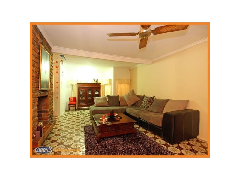 1/30 King Street, Woody Point QLD 4019