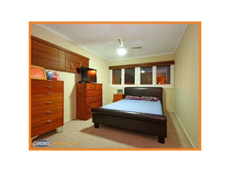 1/30 King Street, Woody Point QLD 4019