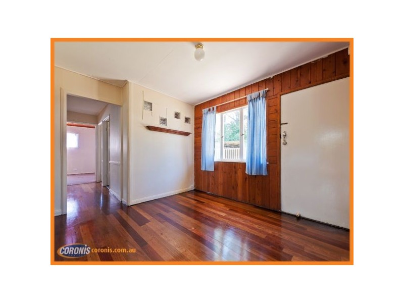 24 Paterson Street, Woodridge QLD 4114