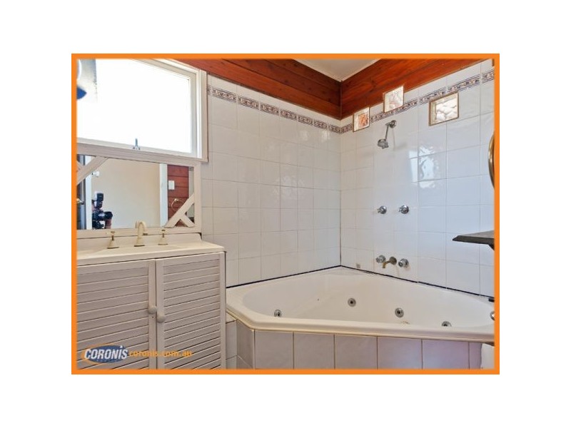 24 Paterson Street, Woodridge QLD 4114