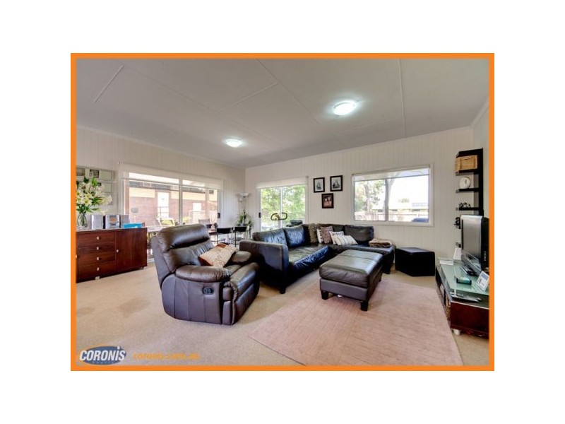 1 Alpinia Avenue, Banksia Beach QLD 4507