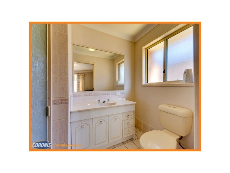 113 Cambridge Crescent, Fitzgibbon QLD 4018