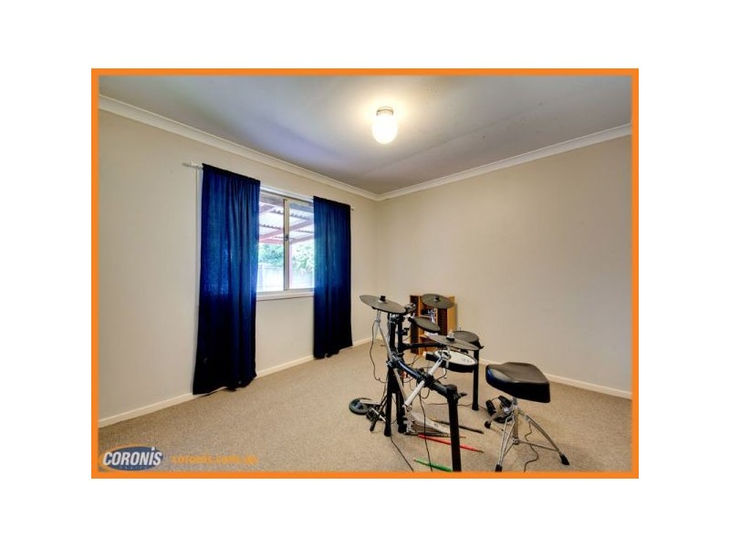 113 Cambridge Crescent, Fitzgibbon QLD 4018