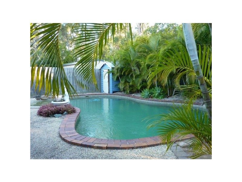 25 Eucumbene Drive, Petrie QLD 4502