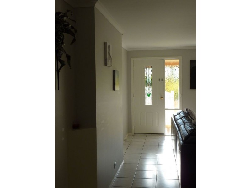 25 Eucumbene Drive, Petrie QLD 4502