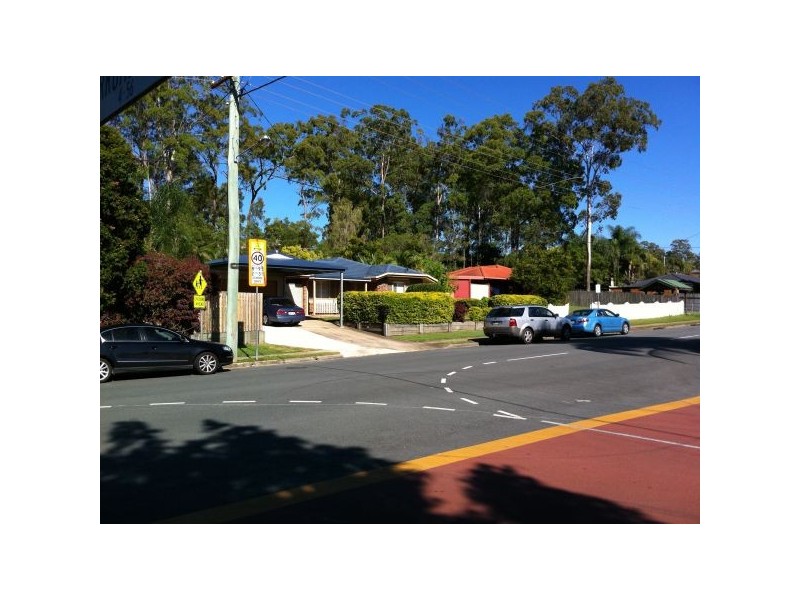 25 Eucumbene Drive, Petrie QLD 4502