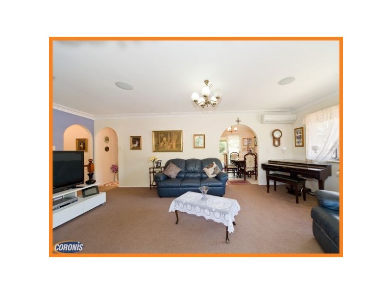 32 Barrabooka Drive, The Gap QLD 4061