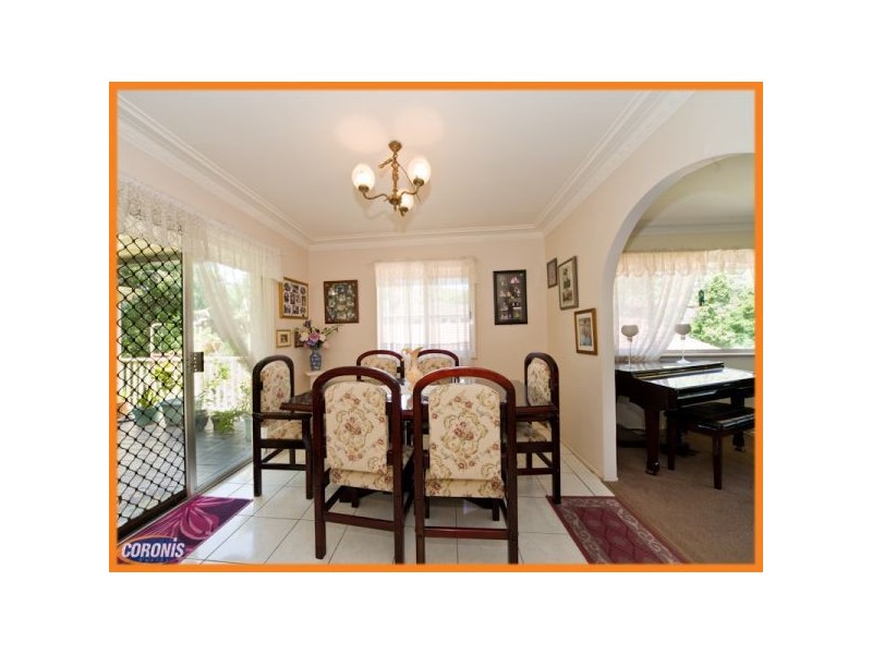 32 Barrabooka Drive, The Gap QLD 4061