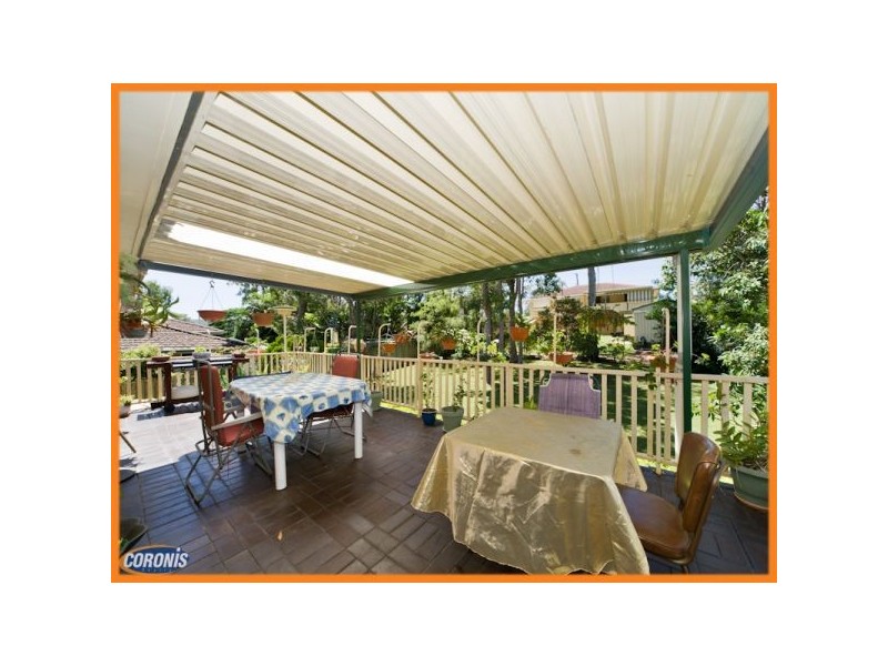 32 Barrabooka Drive, The Gap QLD 4061