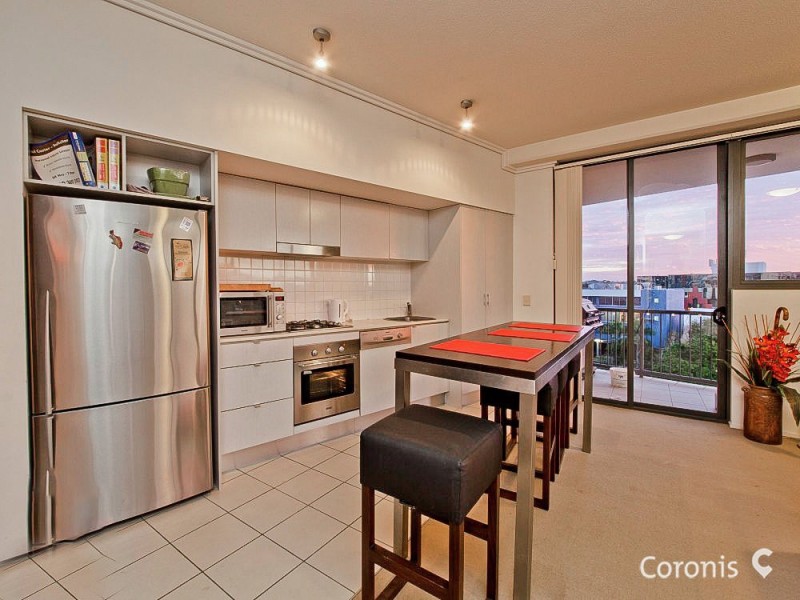 1075/18 Manning Street, Milton QLD 4064