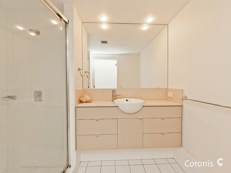 1075/18 Manning Street, Milton QLD 4064