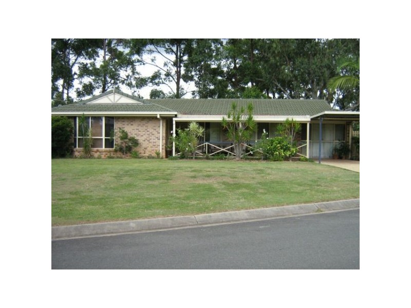 8 Birchgrove Crescent, Kallangur QLD 4503