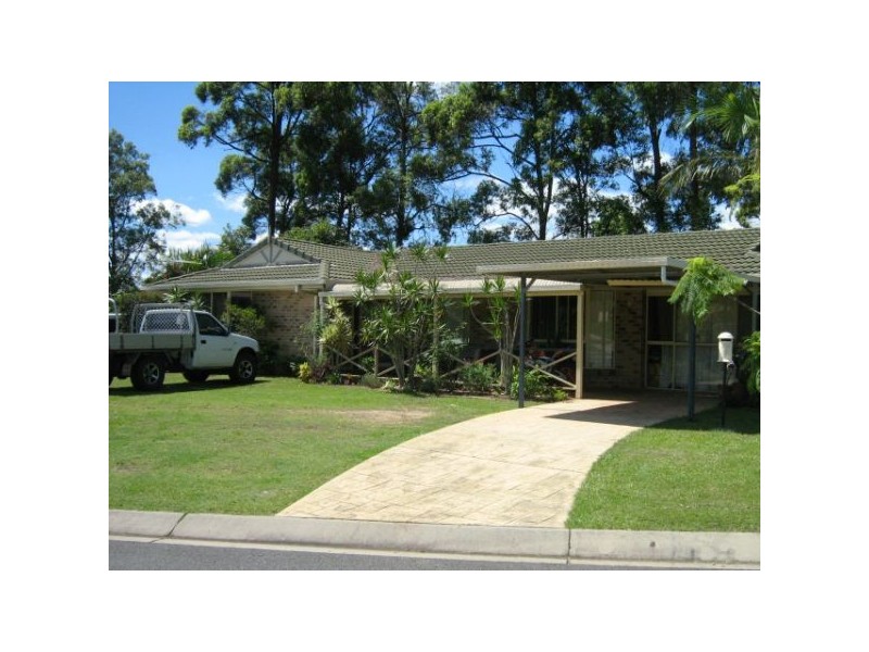 8 Birchgrove Crescent, Kallangur QLD 4503