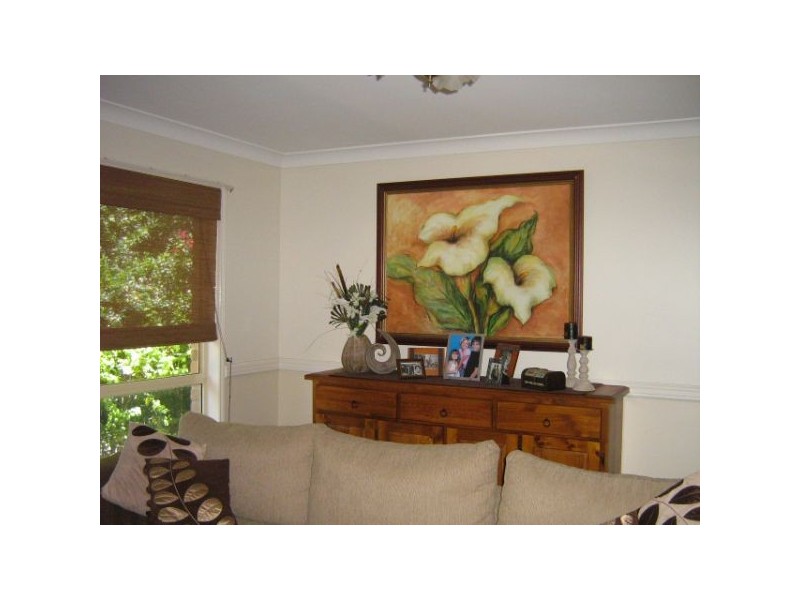 8 Birchgrove Crescent, Kallangur QLD 4503